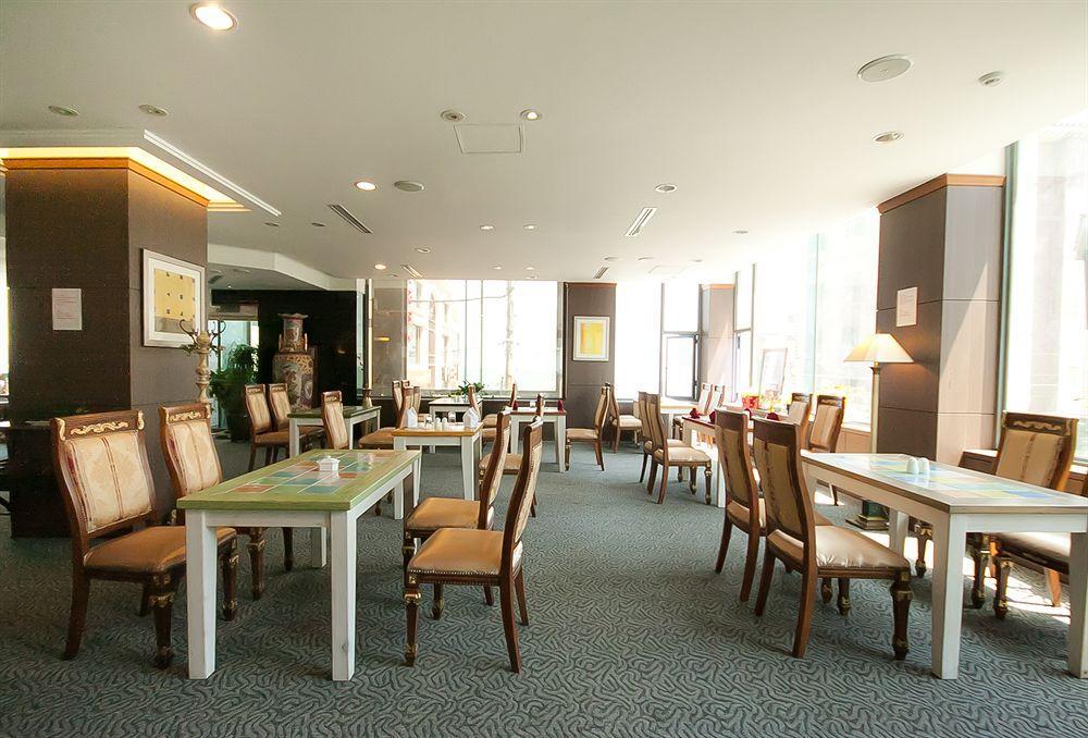 Dawn Beach Hotel Пусан Екстер'єр фото