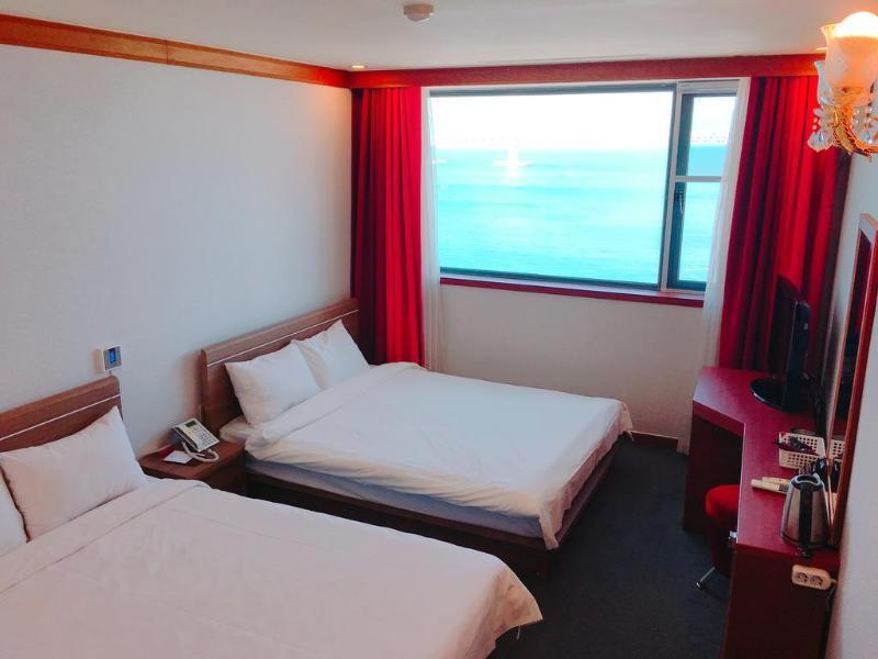 Dawn Beach Hotel Пусан Екстер'єр фото