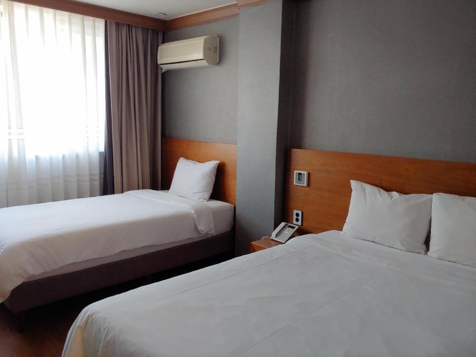 Dawn Beach Hotel Пусан Екстер'єр фото